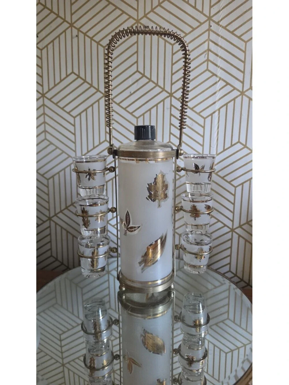 Vintage Libbey Starlyte Gold Leaf Foliage Barware Decanter/ Shot Glass Set Caddy
